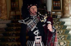A Scottish bagpipe player