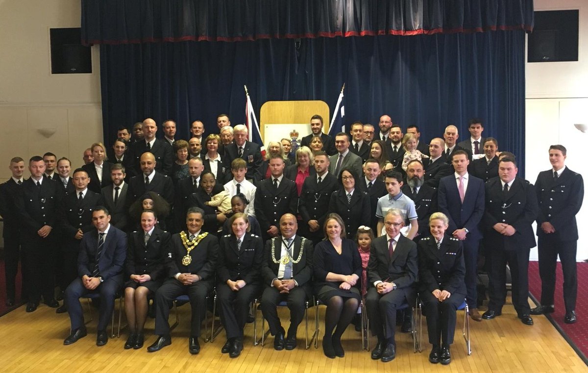 Kingston police officers and volunteers awarded for heroism and bravery