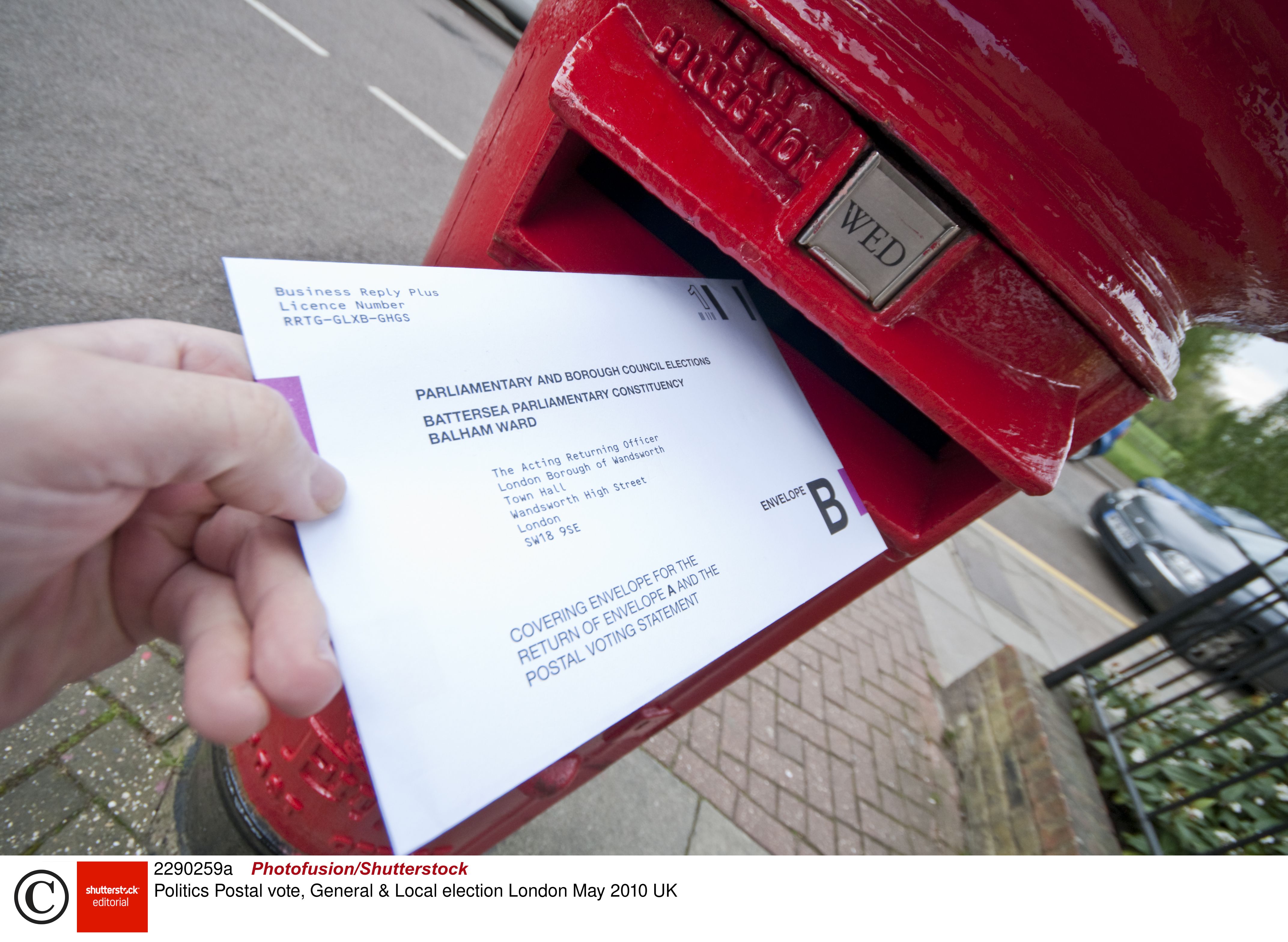 How Kingston Students can register for the postal vote
