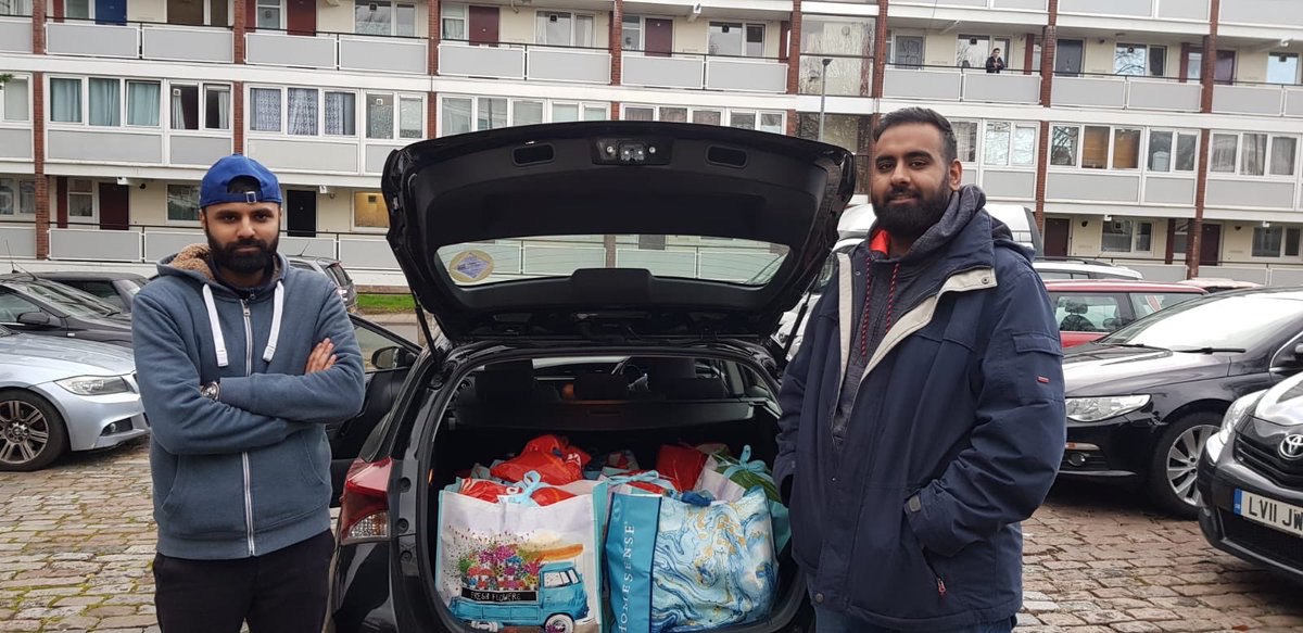 Muslim charity helps Kingston Upon Thames locals in COVID-19 crisis
