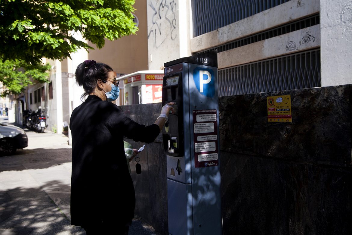 Introduction of cashless parking met with criticism in Kingston