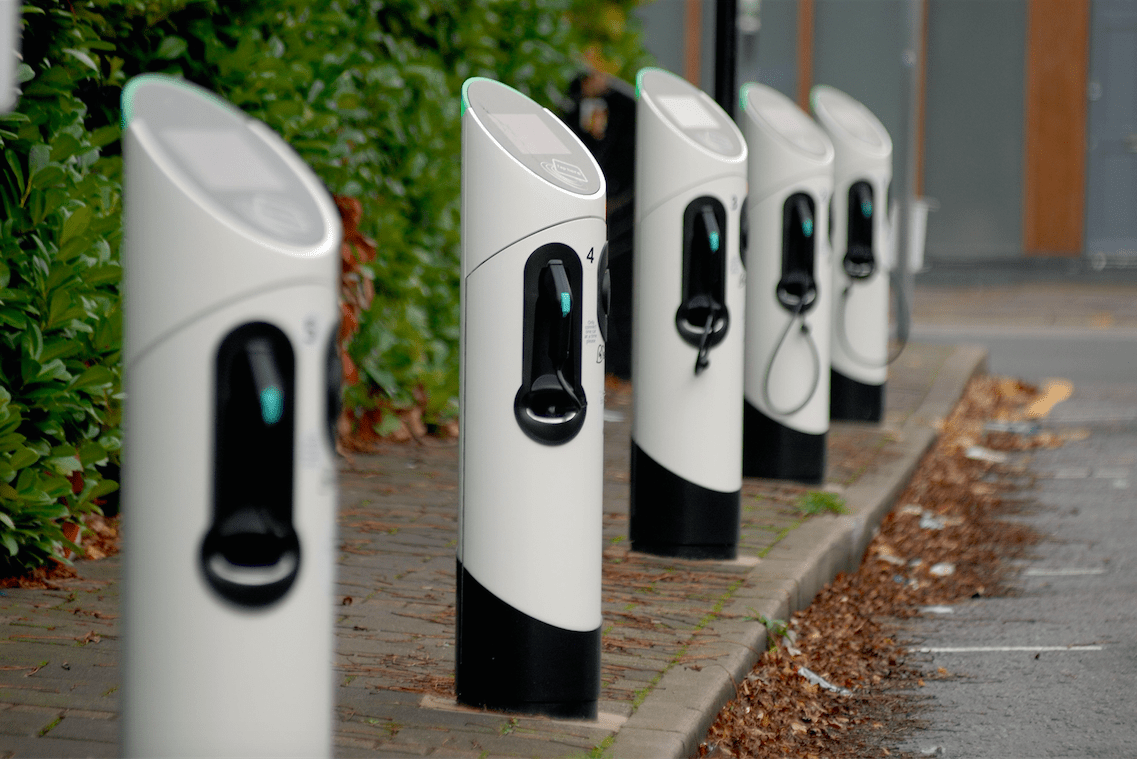 Kingston Council to install 100 new electric charging points