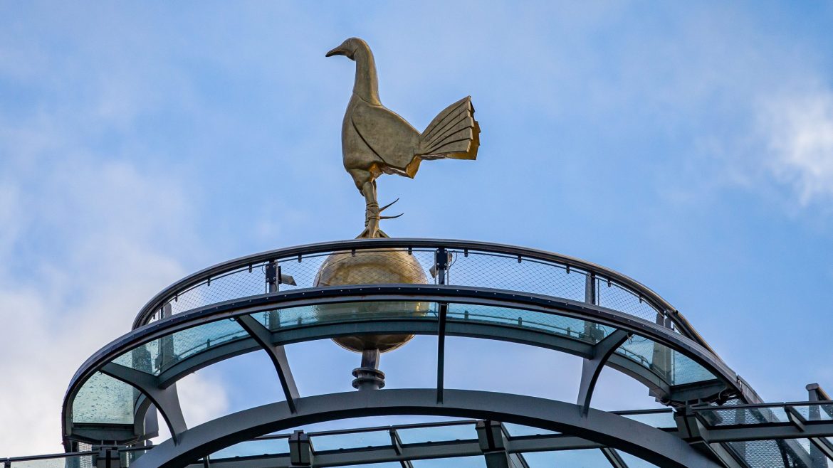 Spurs and the y word: is Tottenham’s chant antisemitic or a badge of honour?