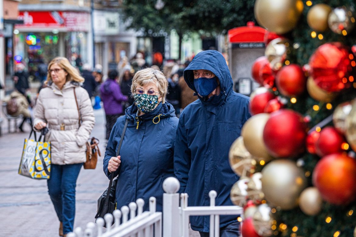 Kingston shoppers are not ‘panicking about presents’ this year