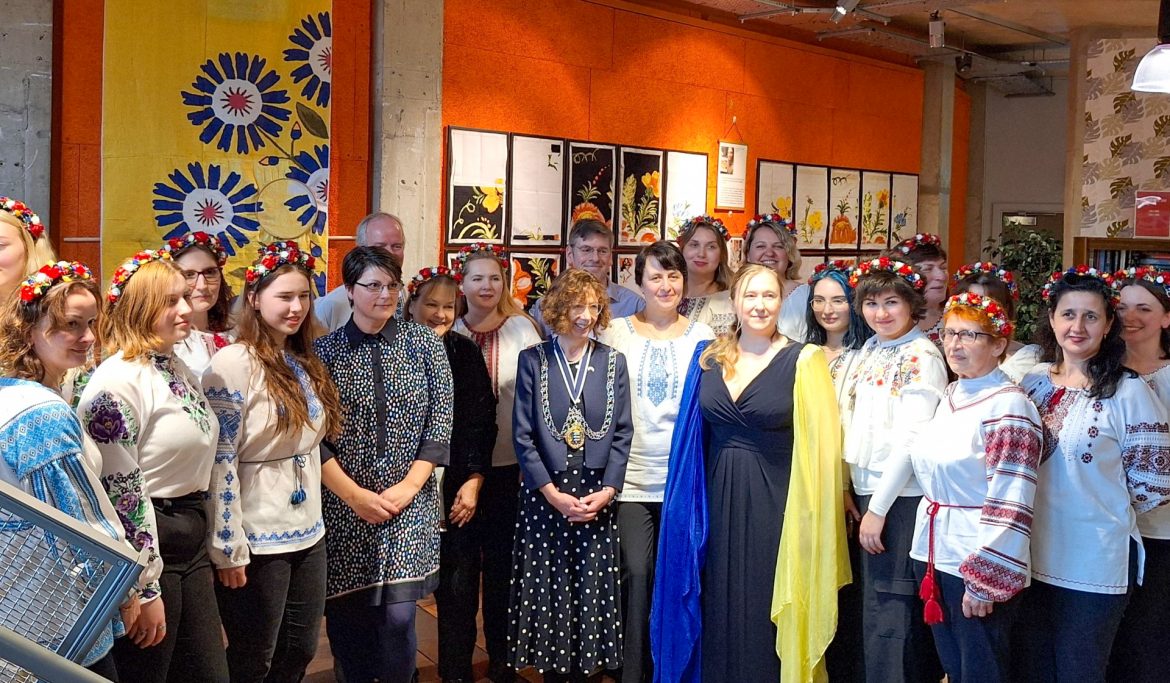 Embroidery community project commemorates Ukraine invasion anniversary