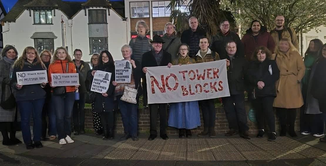 Motspur Park gas holder plans rejected after residents raise concerns