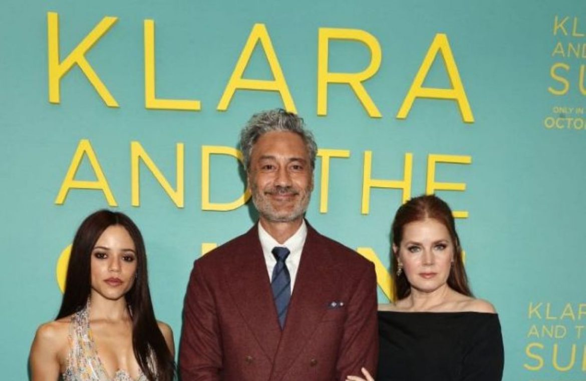 Klara and the Sun review – Taika Waititi’s sci-fi comedy struggles to balance comedy and emotion